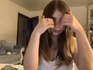 Mia's Live Sex Cam Show