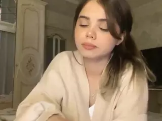 Mia's Live Sex Cam Show
