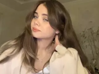 Mia's Live Sex Cam Show