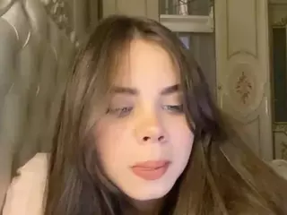 Mia's Live Sex Cam Show
