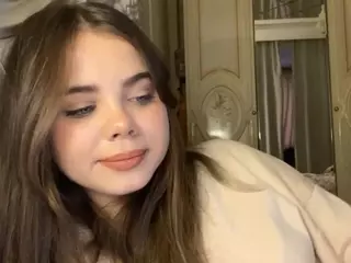 Mia's Live Sex Cam Show