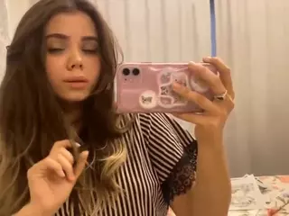 Mia's Live Sex Cam Show
