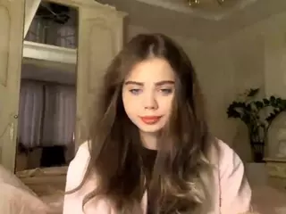 Mia's Live Sex Cam Show