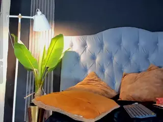 miacoxsex's Live Sex Cam Show