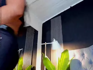 miacoxsex's Live Sex Cam Show
