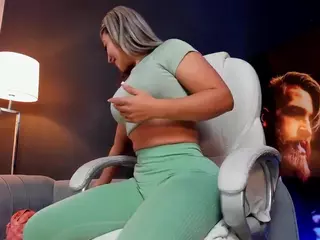 miacoxsex's Live Sex Cam Show