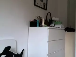 Mia's Live Sex Cam Show