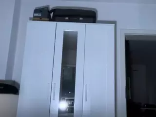 Mia's Live Sex Cam Show