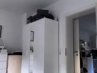 Mia's Live Sex Cam Show