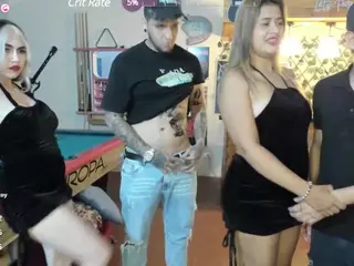 sexyanddirtypub's Live Sex Cam Show