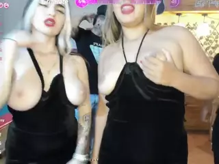 sexyanddirtypub's Live Sex Cam Show
