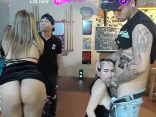 sexyanddirtypub's Live Sex Cam Show