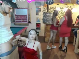 sexyanddirtypub's Live Sex Cam Show