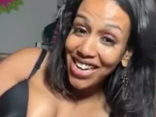 BadMonica01's Live Sex Cam Show