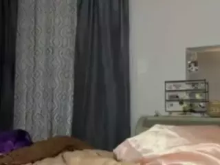 BadMonica01's Live Sex Cam Show