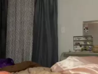 BadMonica01's Live Sex Cam Show