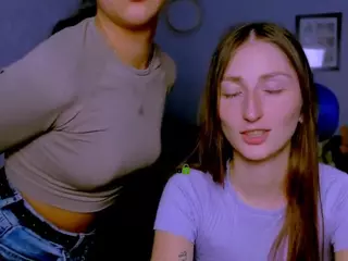 belly-bey's Live Sex Cam Show