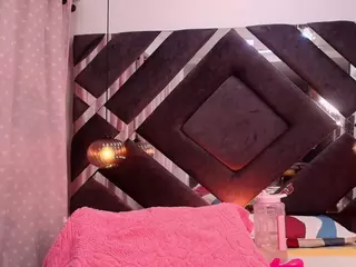 samantha-lw's Live Sex Cam Show