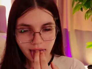 AmmyKlovert's Live Sex Cam Show