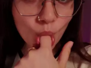 AmmyKlovert's Live Sex Cam Show