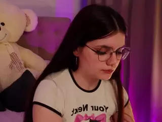 AmmyKlovert's Live Sex Cam Show
