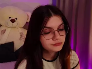 AmmyKlovert's Live Sex Cam Show