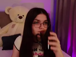 AmmyKlovert's Live Sex Cam Show