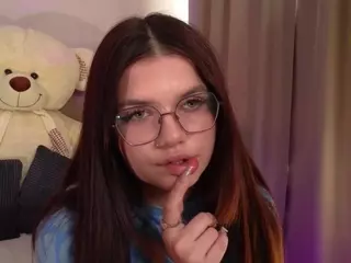 AmmyKlovert's Live Sex Cam Show