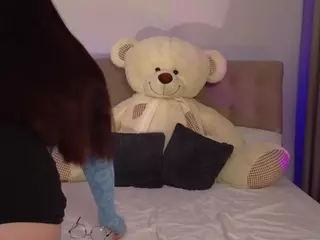 AmmyKlovert's Live Sex Cam Show