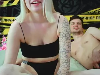 BugsandBunny2's Live Sex Cam Show