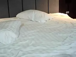 BugsandBunny2's Live Sex Cam Show