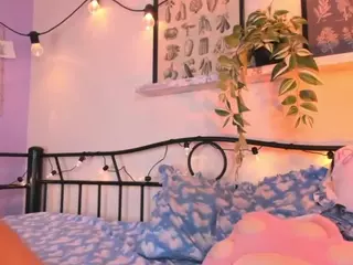 Chlooe00's Live Sex Cam Show