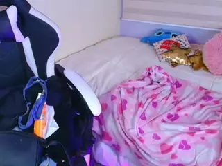 Chlooe00's Live Sex Cam Show