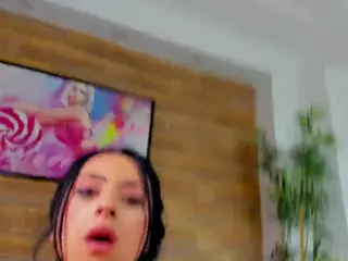 Cupcake-Izzy's Live Sex Cam Show