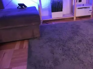Emi-Lake's Live Sex Cam Show