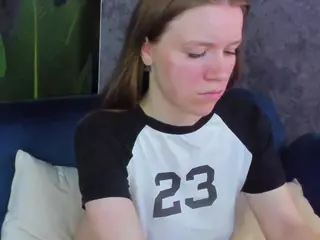 Lori-Shannon's Live Sex Cam Show