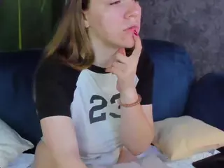 Lori-Shannon's Live Sex Cam Show