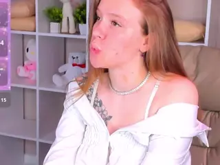 Lori-Shannon's Live Sex Cam Show