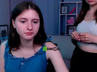 nekky-mouse's Live Sex Cam Show