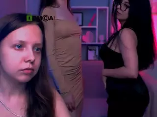 nekky-mouse's Live Sex Cam Show