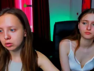 nekky-mouse's Live Sex Cam Show