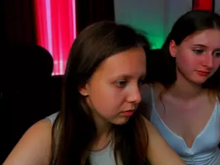 nekky-mouse's Live Sex Cam Show