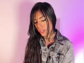 SofiaValente's Live Sex Cam Show