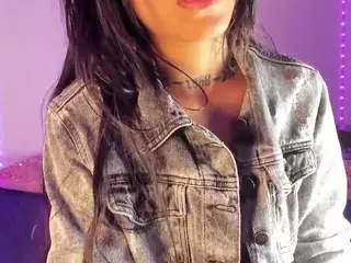 SofiaValente's Live Sex Cam Show