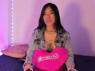 SofiaValente's Live Sex Cam Show