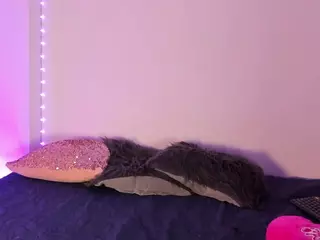 SofiaValente's Live Sex Cam Show