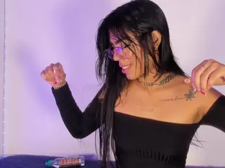 SofiaValente's Live Sex Cam Show