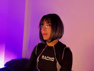 SofiaValente's Live Sex Cam Show