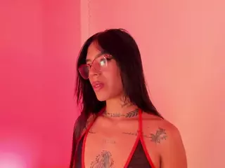 SofiaValente's Live Sex Cam Show