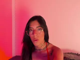 SofiaValente's Live Sex Cam Show